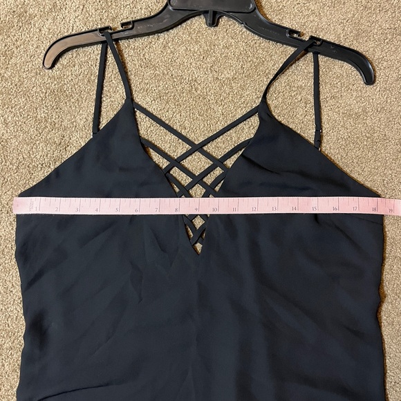 Asymmetrical lace up detail Guess dress - Picture 3 of 5